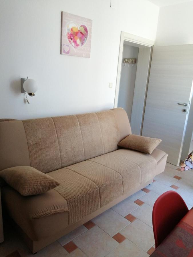 Apartments Desanka Lopar Εξωτερικό φωτογραφία