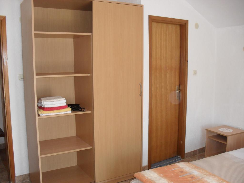 Apartments Desanka Lopar Εξωτερικό φωτογραφία
