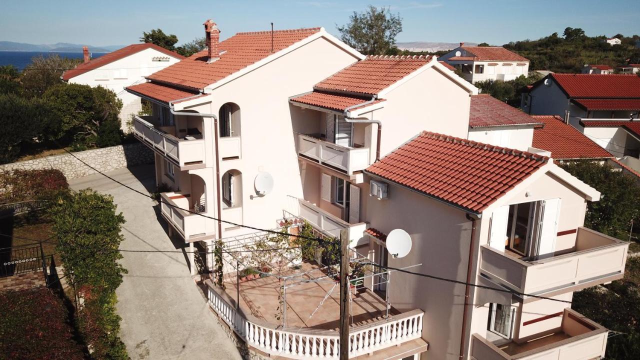 Apartments Desanka Lopar Εξωτερικό φωτογραφία